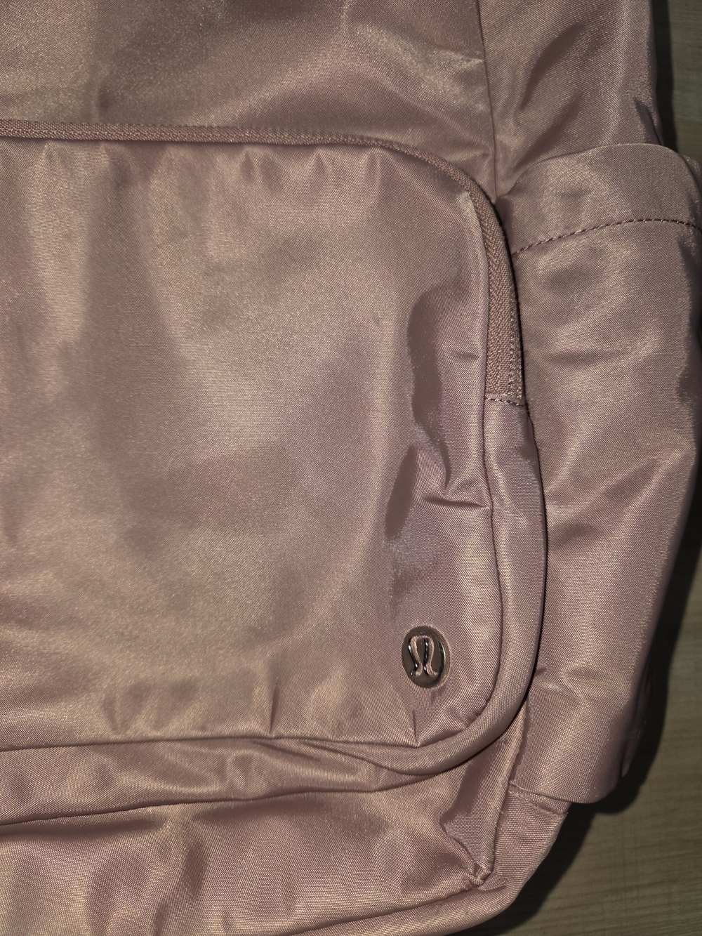 lululemon athletica Ashen Rose Everyday Backpack - Picture 3 of 9
